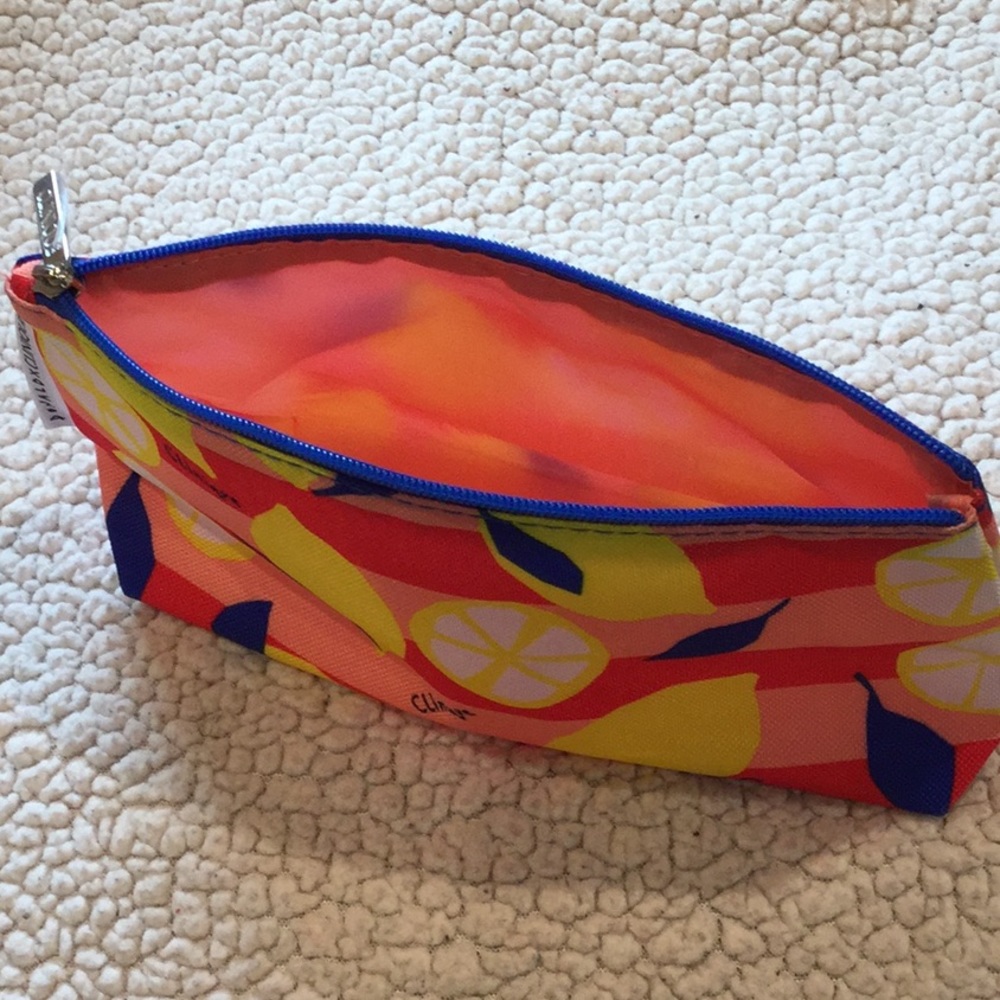 Tote Set - Picture 6 of 7